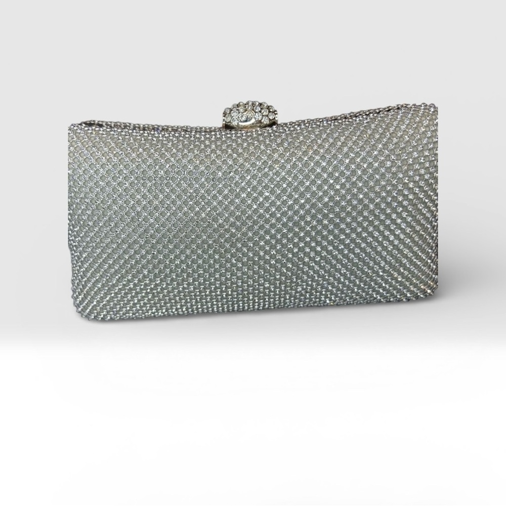NWT - Bebe Dianna Hard Shell Diamond Clutch Silver/White Evening Bag with Chain - Picture 4 of 10